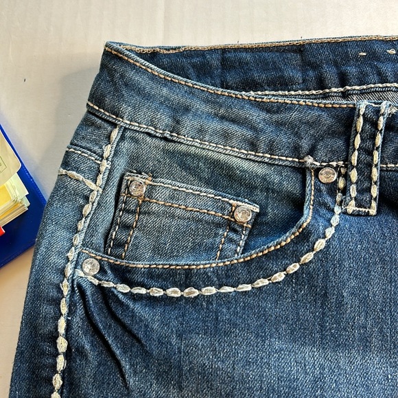 3/$25 Earl Jeans Low Rise Boot Cut Rhinestone Embellished Womens Jeans. Size 10 - Picture 4 of 14